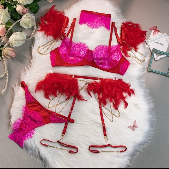 Lingerie set - Picture 3 of 4